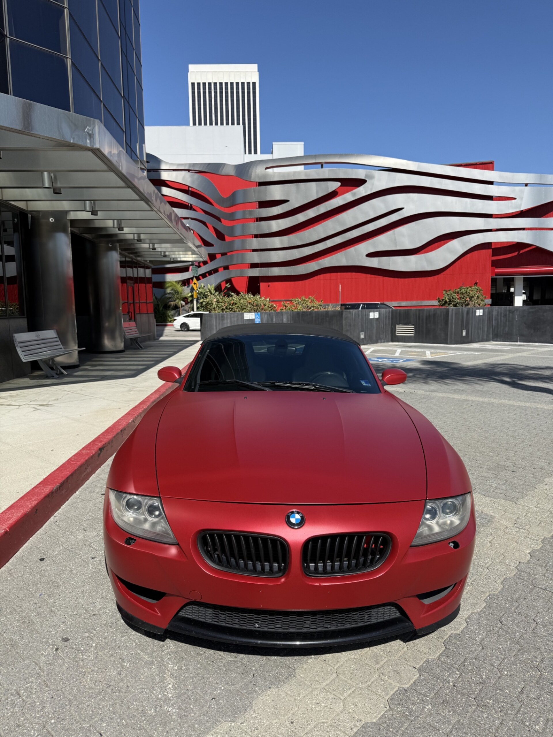 2006 BMW Z4 M Roadster — view 3